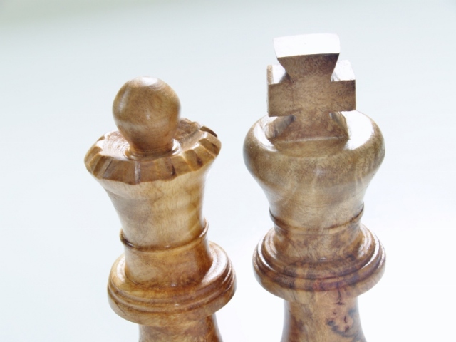 King and queen chess piece beer tap handles